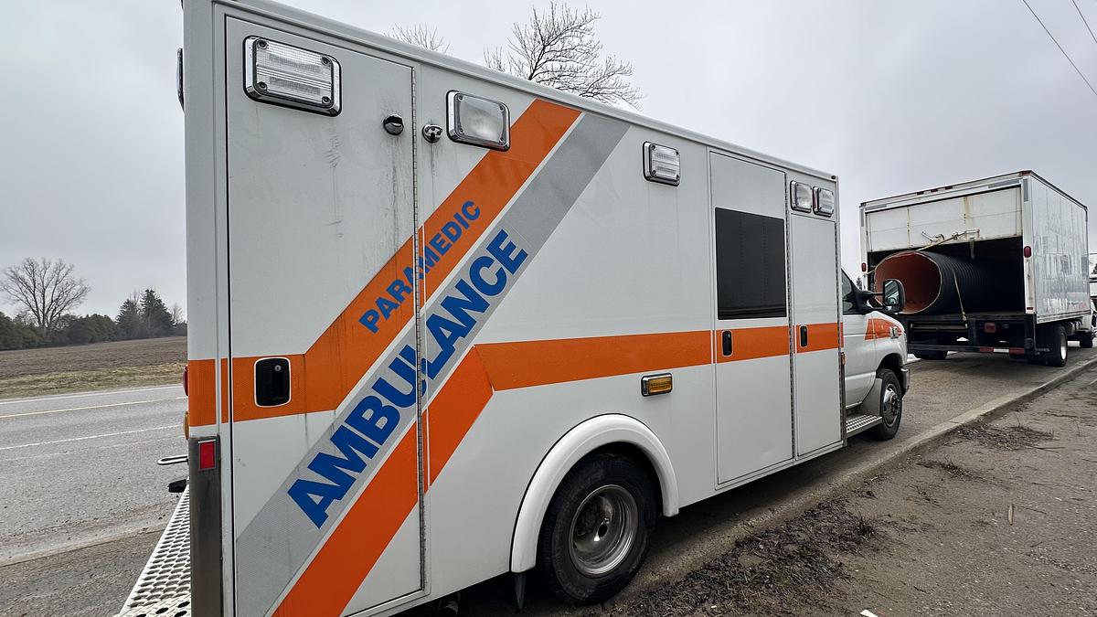 Used 2016 Ford Econoline CUTAWAY 6.8l v10 sohc 20v.