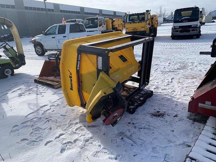 Used 2015 SNOWEX V-MAX 7550 SALTER ex city $1800. LAST ONE LEFT.
