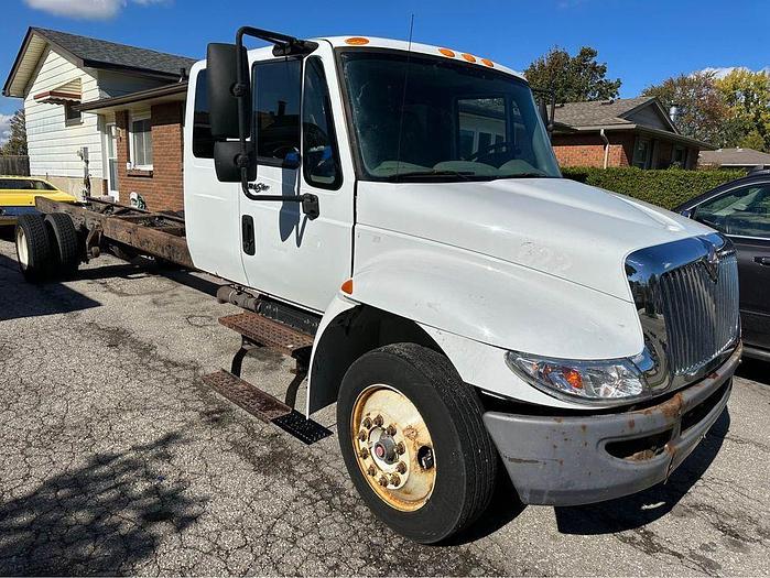 Used 2010 INTERNATIONAL 4300 $11,995 auto/hydraulic brakes 24’ frame