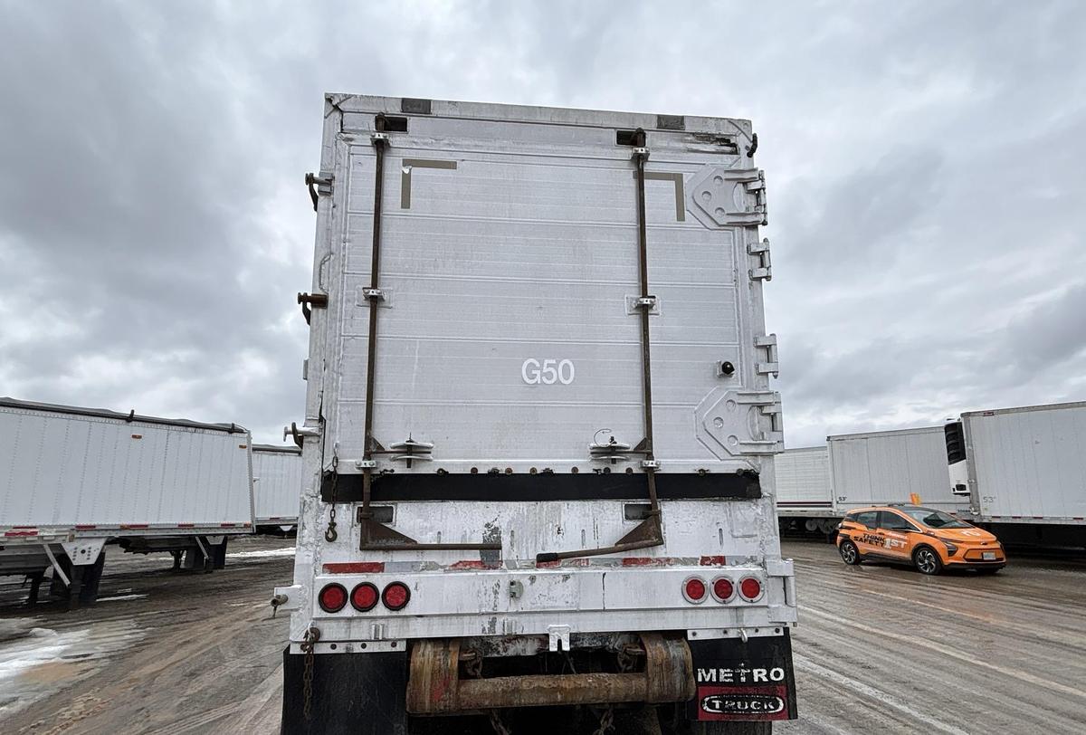 Used 2011 Titan 53 ft 5/Axle Moving Floor Trailer