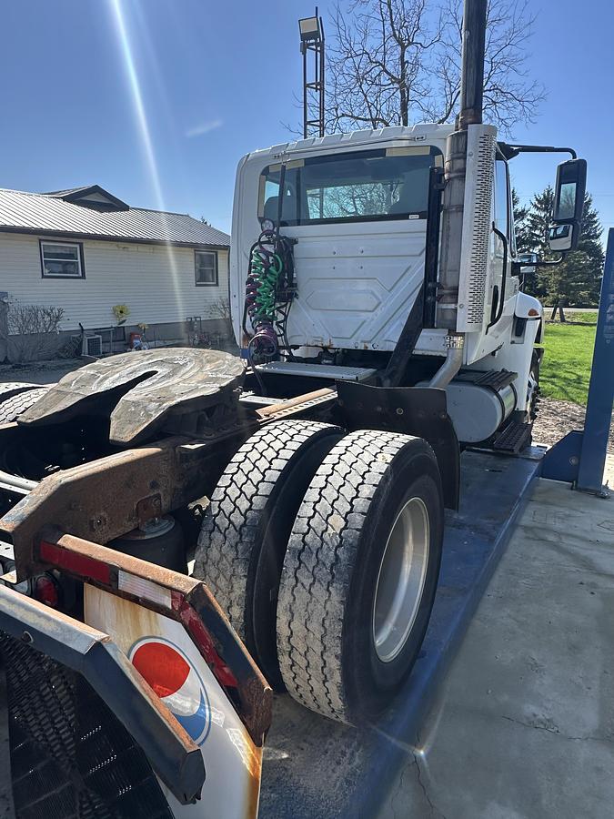 Used 2006 International 4400 series Single Axle Day cab Highway Tractor