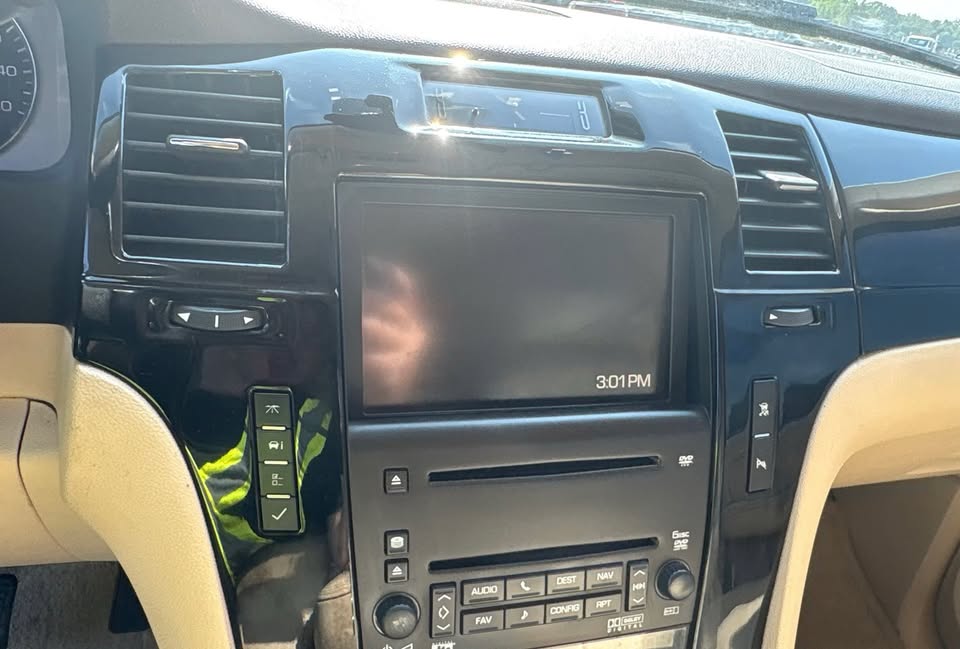 Used 2008 Cadillac Escalade esv limousine