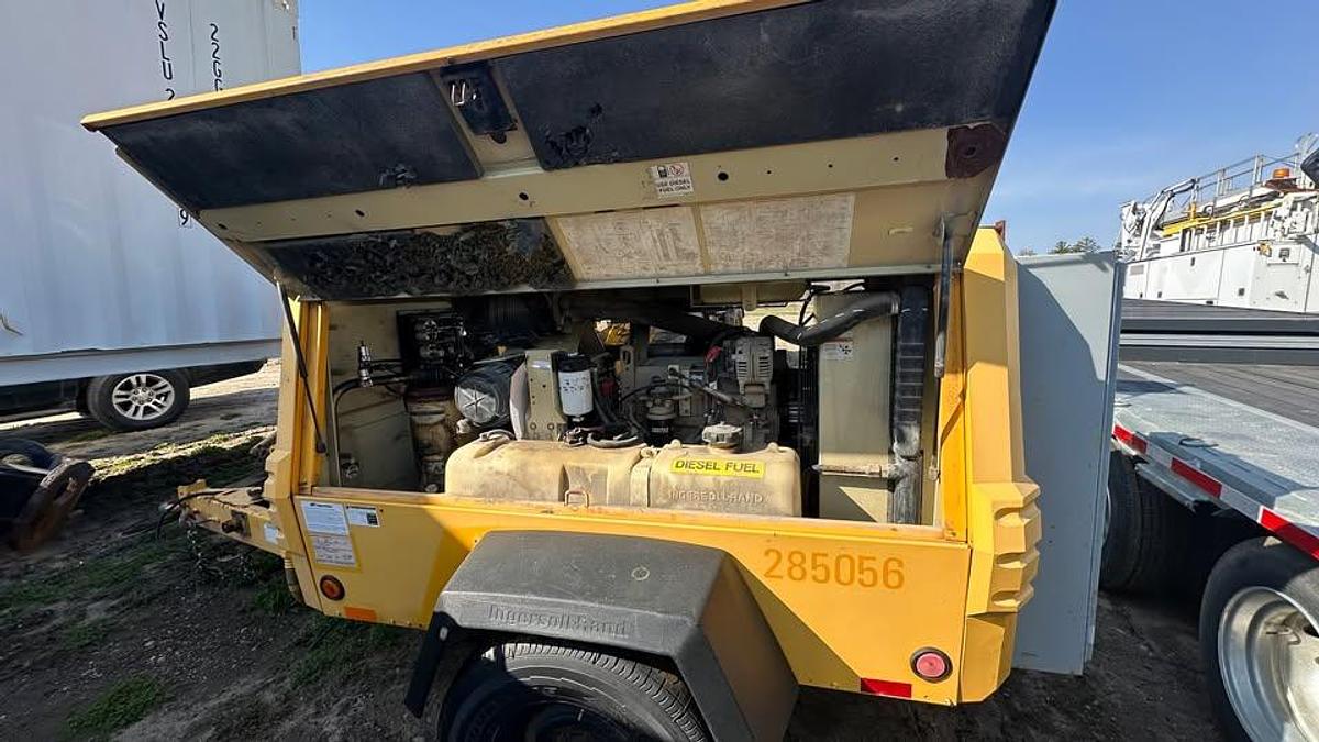Used 2007 Ingersoll Rand p185wjd compressor