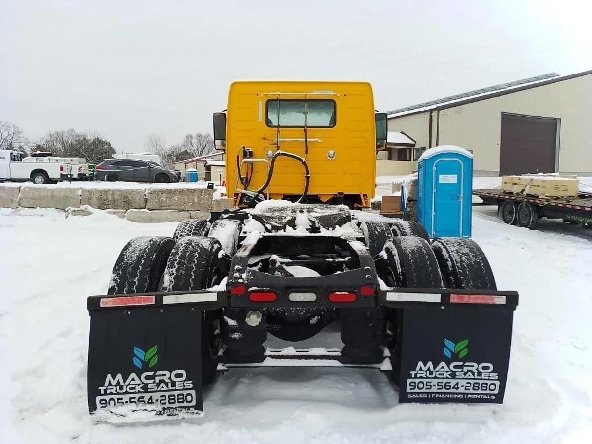 Used 2016 Volvo T/A Highway Tractor