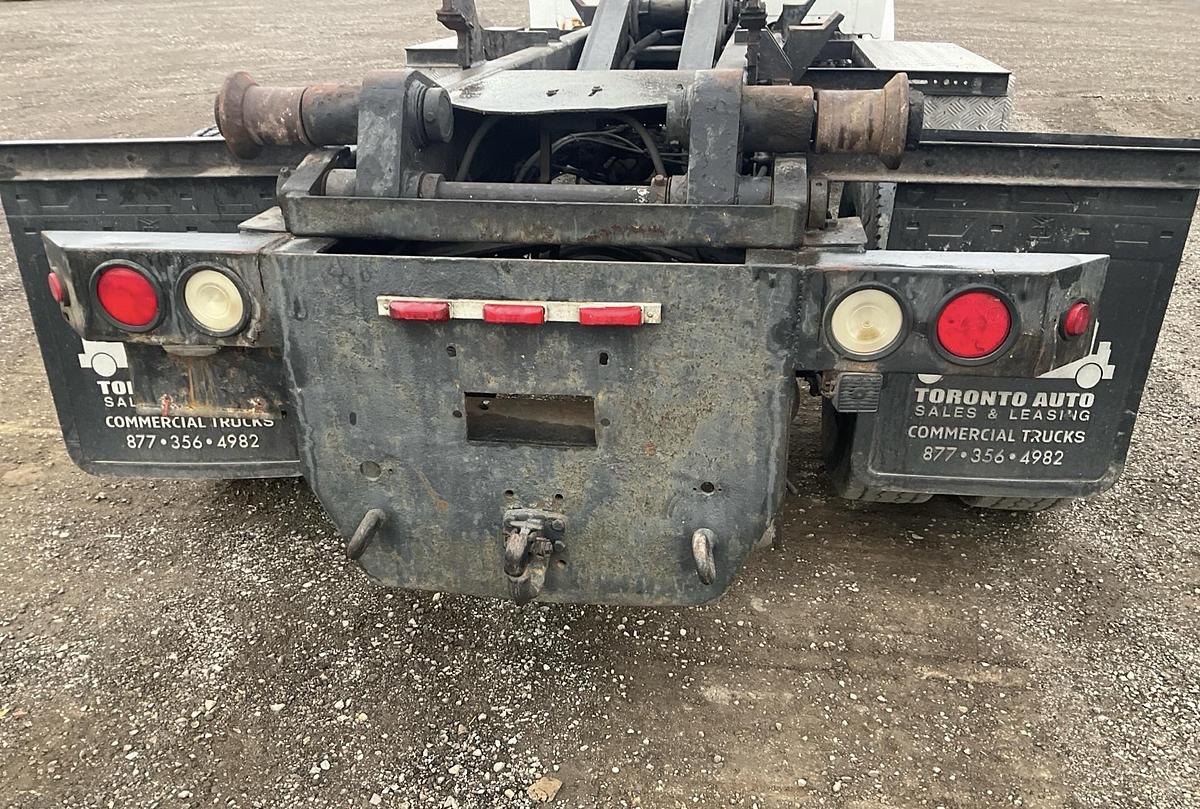 Used 2006 Sterling Acterra 4x2 hooklift truck