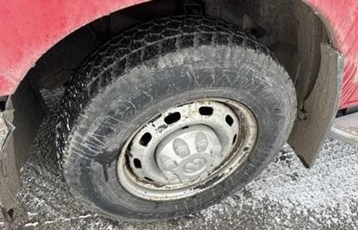 Used 2012 Ram 2500 4x2 crew cab utility truck