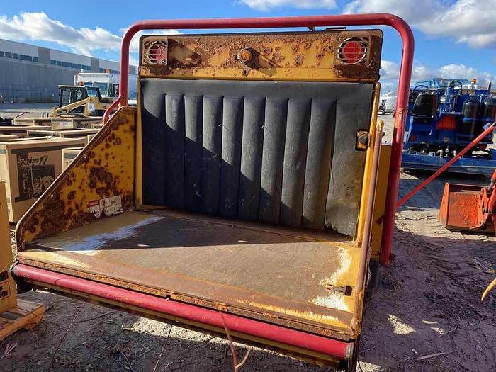 Used 2010 Vermeer BC1000XL Wood chipper 654 hours only $24,500 1