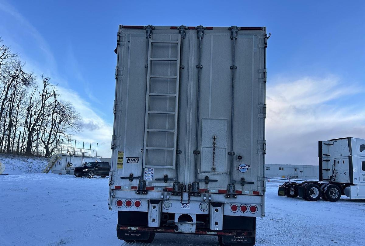 Used 2016 Titan 53 ft x 102 in Quad/A Moving Floor Open-Top Chip Trailer