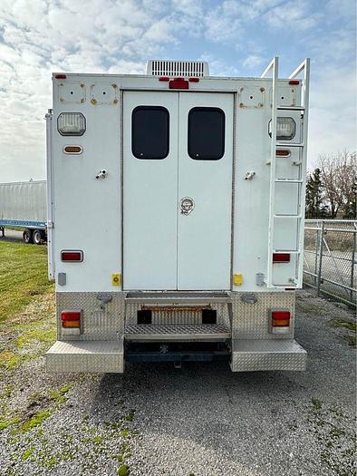 Used 2004 International 4400 Crew Cab "NEW ENGINE"