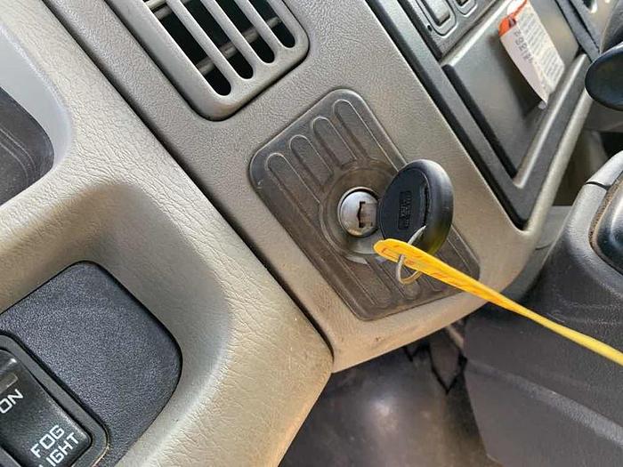 Used 2012 INTERNATIONAL 4300 LP KANGO HOOK LIFT  Only $32,500