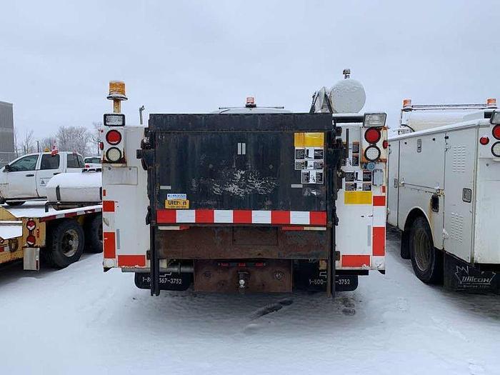 Used 2006 Chevrolet CC4500 SERVICE TRUCK 4X4 fully loaded