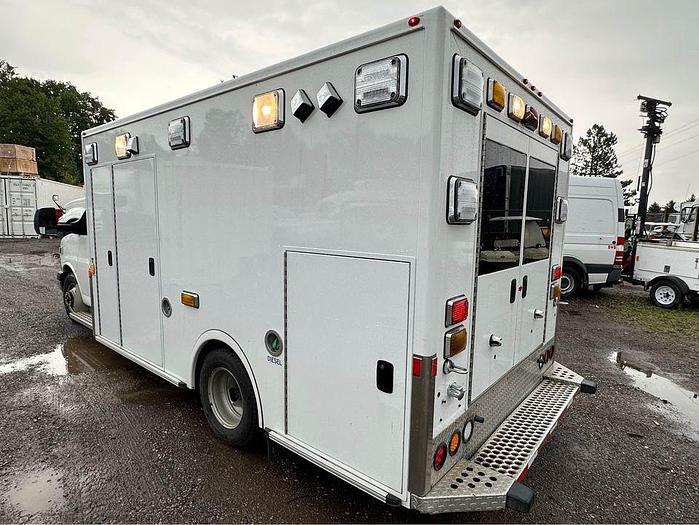 Used 2017 CHEVEROLET 3599 DEISEL AMBULANCE only $26,500 very clean