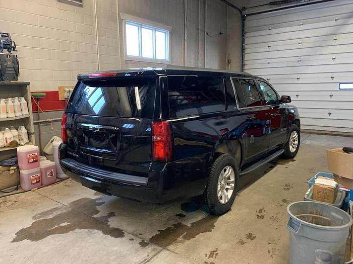 Used 2016 CHEV SUBURBAN LT