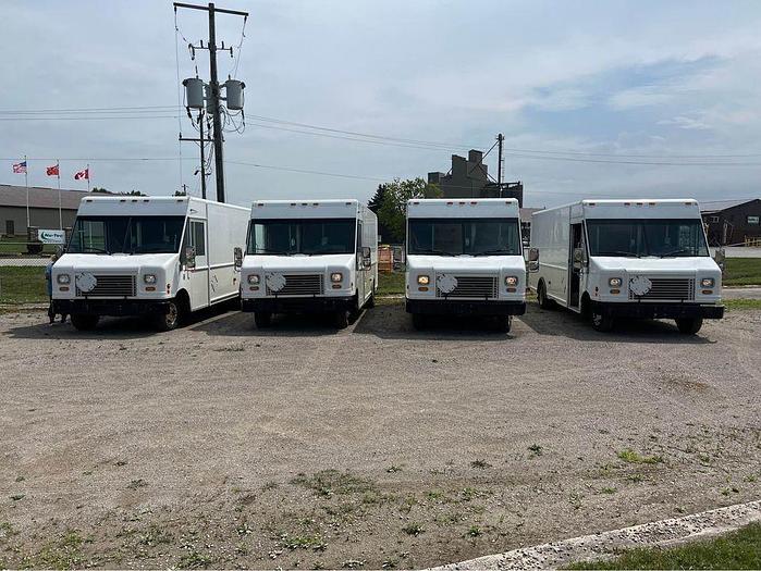 Used 2008 FORD E450 16 FOOT STEP VAN $17 K 5.4 LITRE V8 GAS POWER