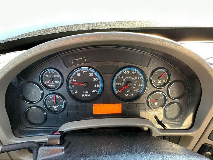 Used 2015 INTERNATIONAL TERRASTAR CUBE truck with alluminum tailgate