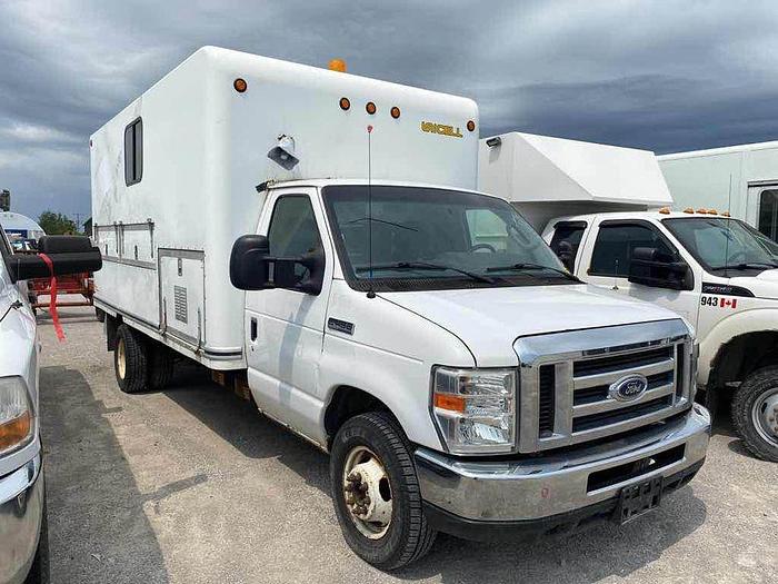 Used 2009 Ford Econoline E450 Super Duty 16' Cuber Service Truck