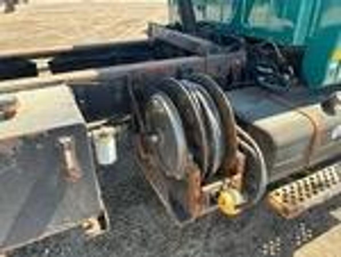 Used 2009 GMC C75 4x2 truck s/a dump truck