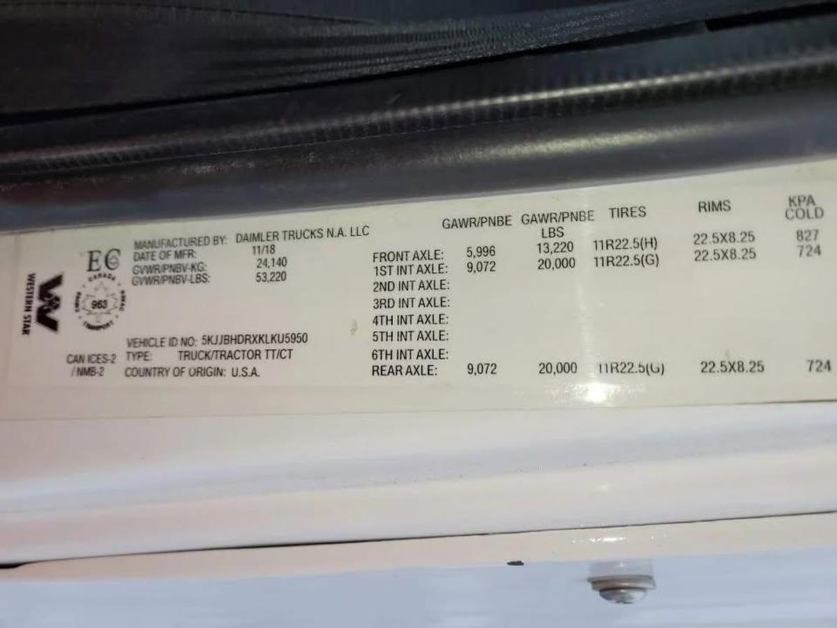 Used 2019 Western Star W5700XE t/a highway tractor