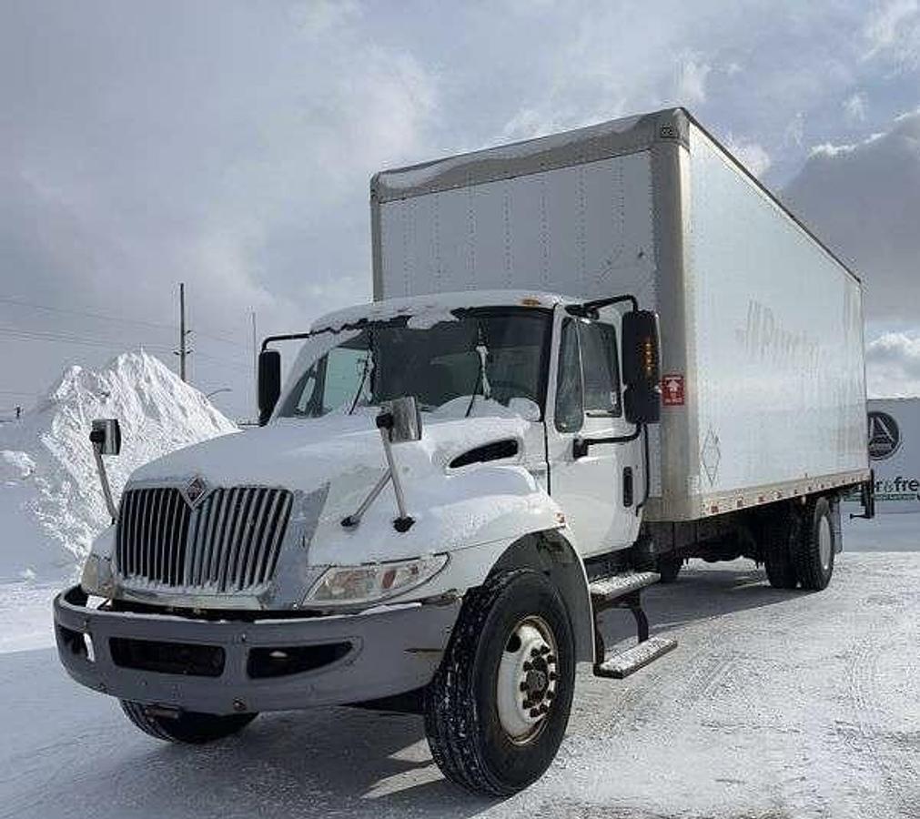 Used 2009 International DuraStar 4400 S/A Service Truck
