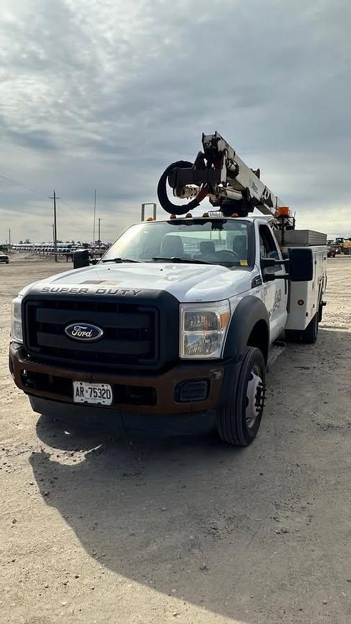 Used 2012 Ford F-550 XL 4x2 Bucket Truck altec at37-g 37 ft on