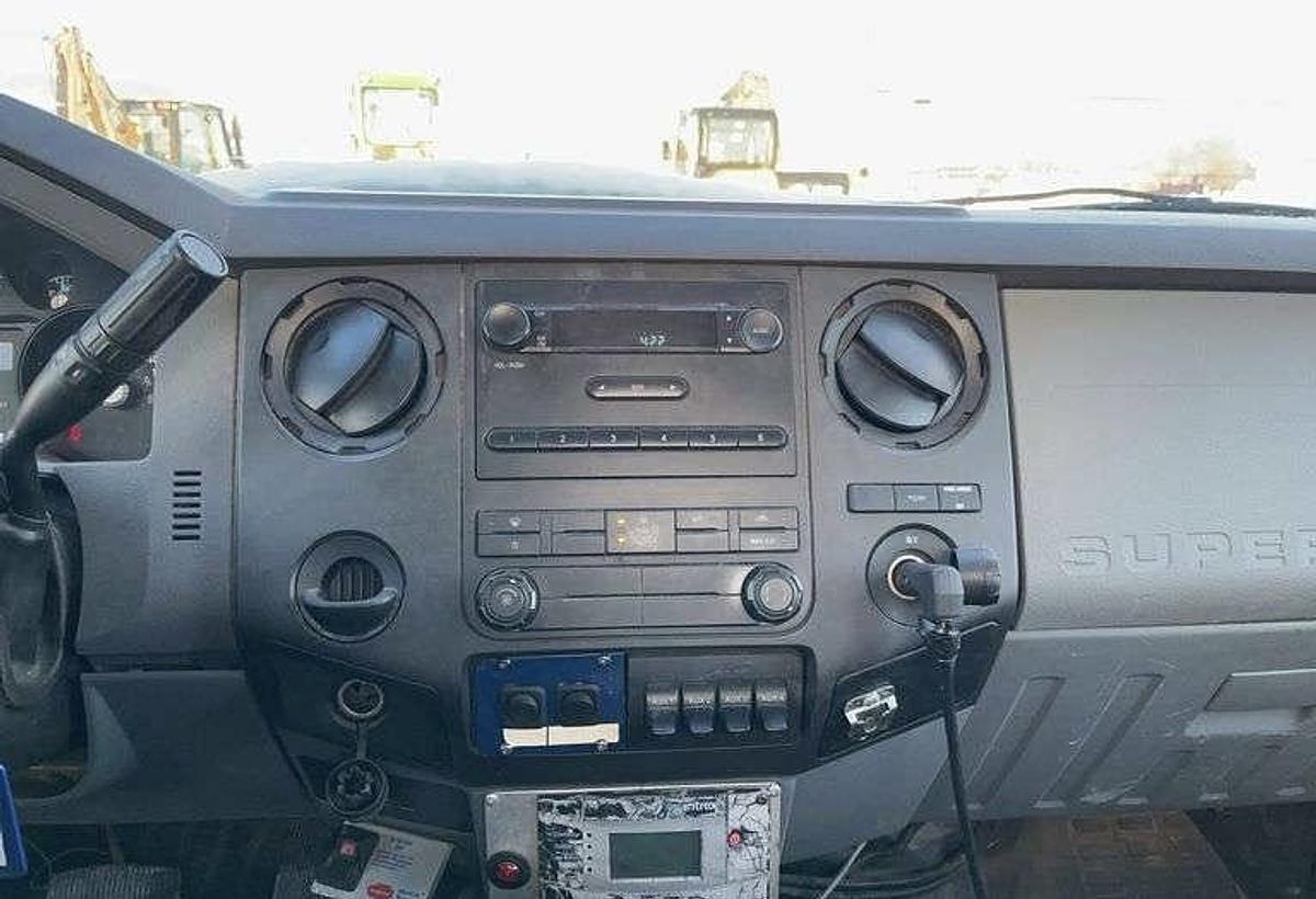 Used 2012 Ford F-450 Super Duty S/A Service Truck