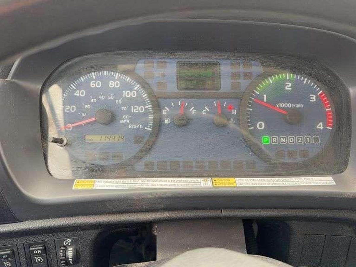 Used 2010 HINO 185 LIMITED 18' STRAIGHT TRUCK