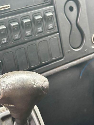 Used 2006 International 4300 Durastar Extended cab