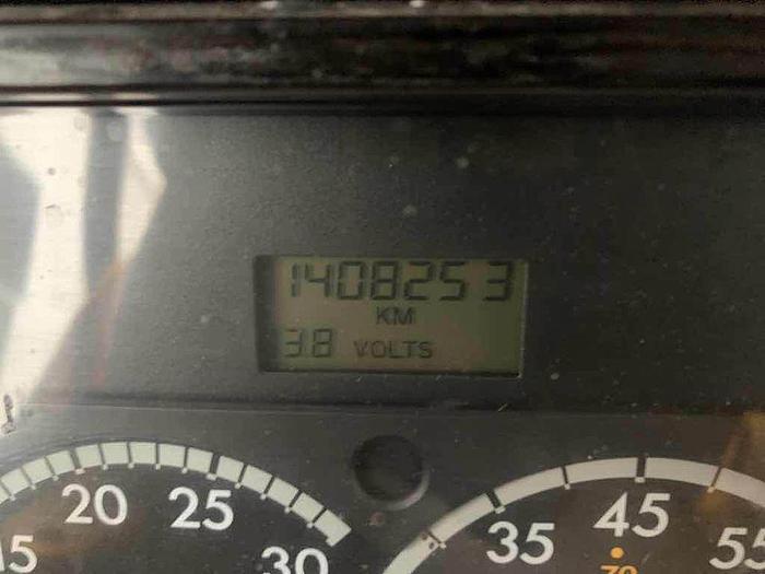 Used 2005 FREIGHTLINER COLUMBIA 8 CAR carrier working daily $39,995