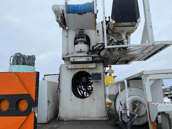 Used 2003 FREIGHTLINER FL80 TANDEM ALTEC, DIGGER TRUCK ONLY $62,500.