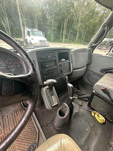 Used 2006 International 4300 Durastar Extended cab