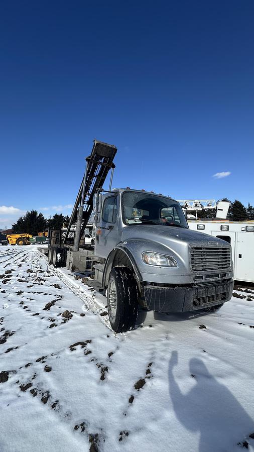 Used 2013 Freightliner M2 106 6x4 Roll-Off Truck