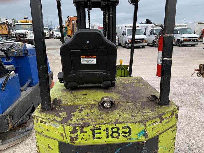 Used 1994 CLARK ECS30 ELECTRIC FORKLIFT everything works only$3500