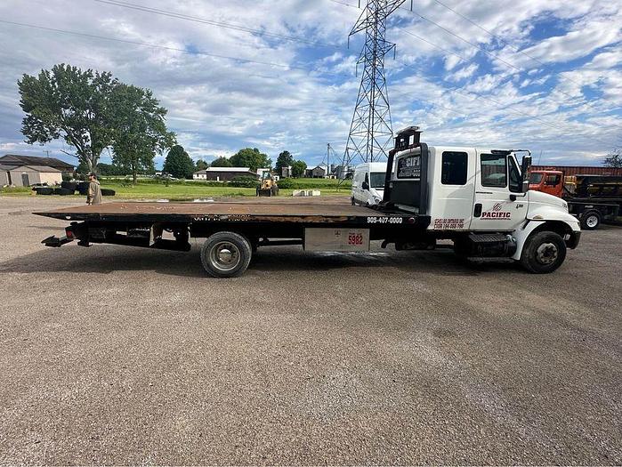 Used 2006 International 4300 Durastar Extended cab