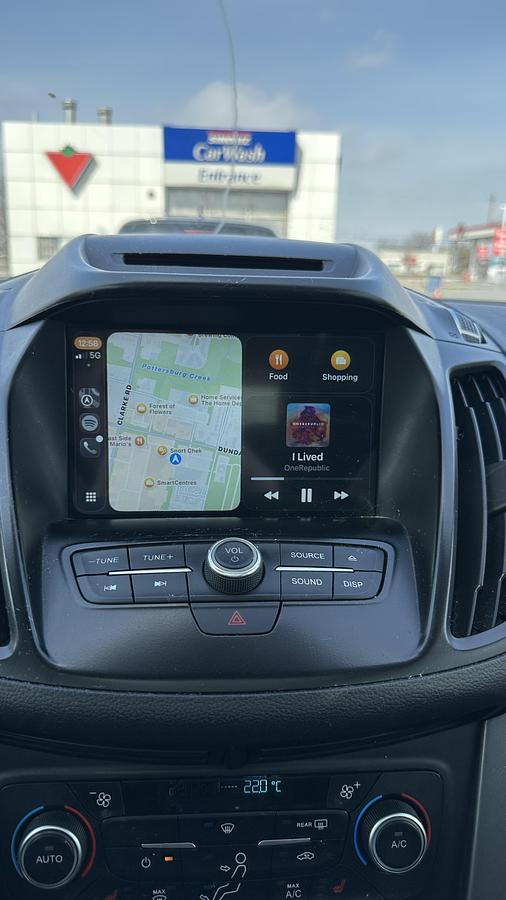 Used 2018 Ford Escape sel fully loaded