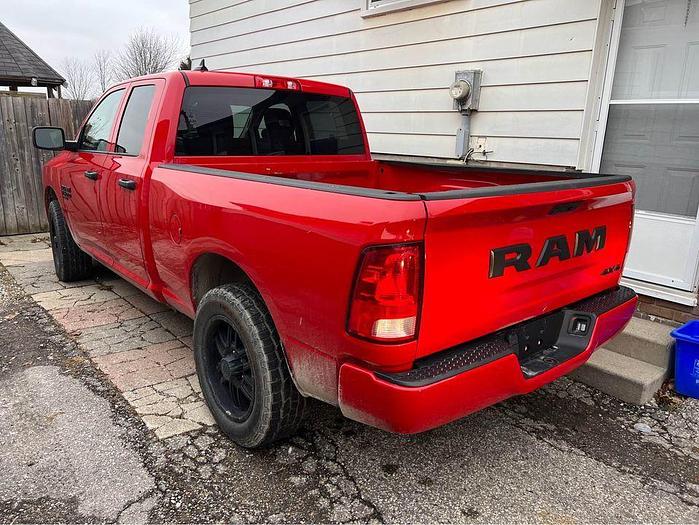 Used 2019 RAM 1500 CLASSIC SPORT WITH CUSTOM ELECTRIC RUNNING BOARDS,
