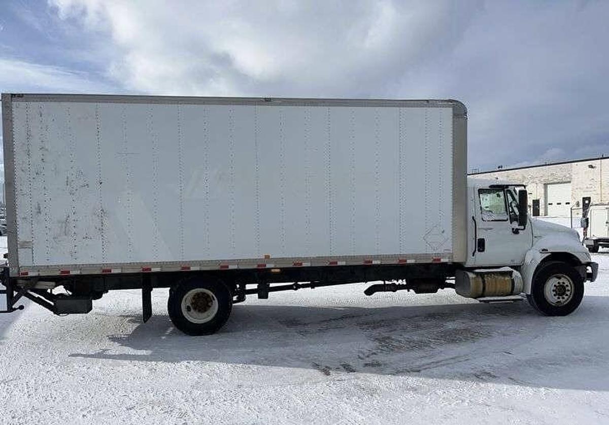 Used 2009 International DuraStar 4400 S/A Service Truck