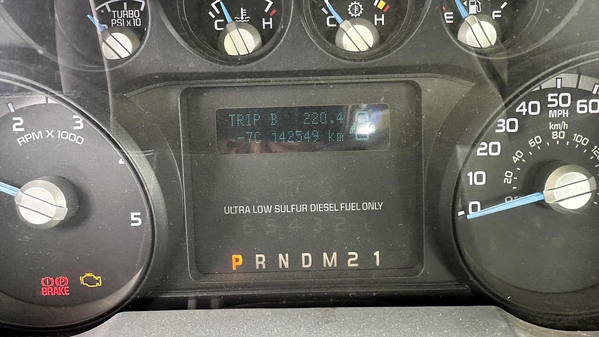 Used 2014 Ford F550 XL SD S/A bucket truck