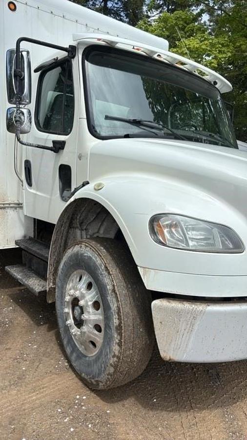 Used 2016 Freightliner M2 106 4x2 Mobile Shredding Truck