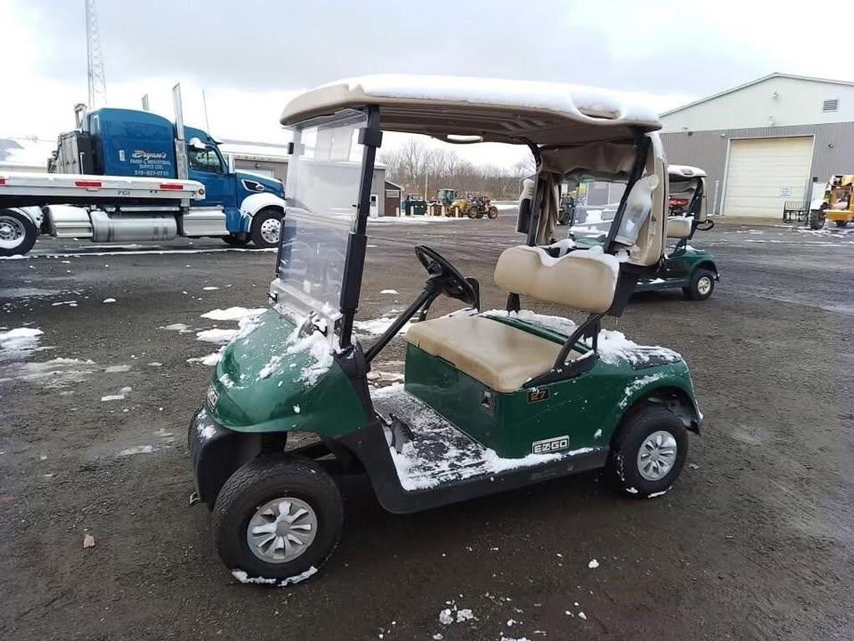 Used 2010 EZGO RXV 48V golf cart