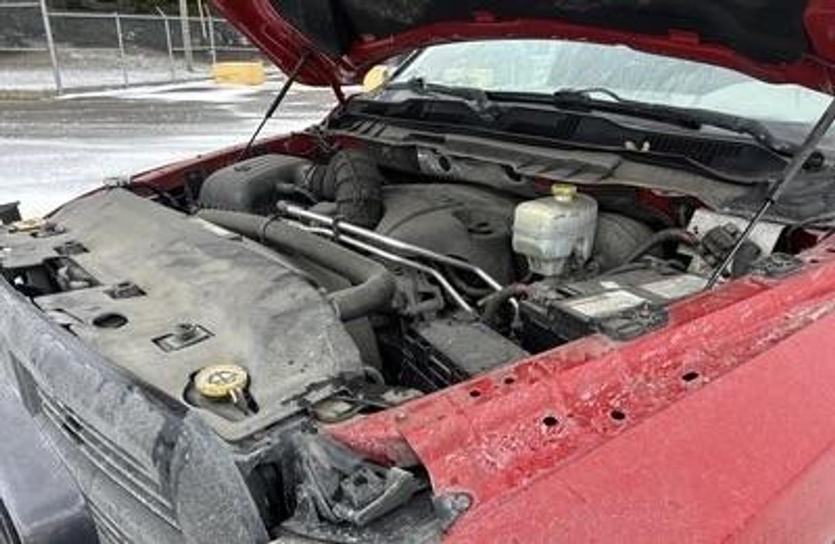 Used 2012 Ram 2500 4x2 crew cab utility truck