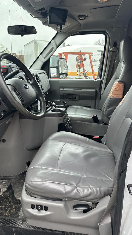 Used 2016 Ford Econoline CUTAWAY 6.8l v10 sohc 20v.