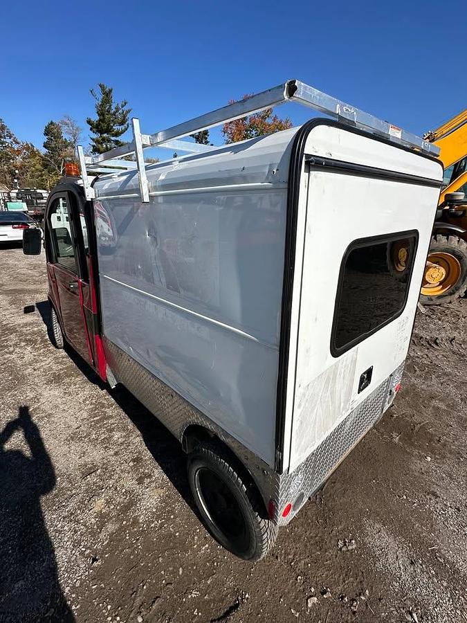 Used Polaris GEM eL XD golf/service cart