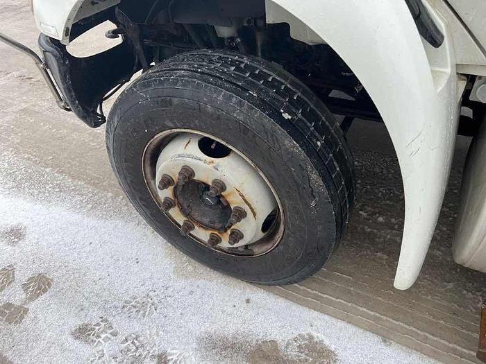 Used 2014 INTERNATIONAL 4300 LP PARTY BUS hydraulic brakes auto,