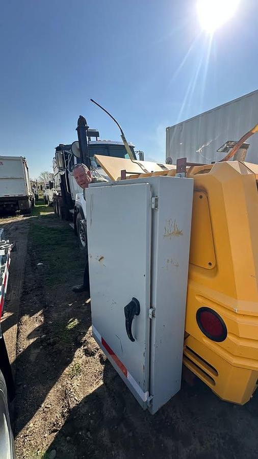 Used 2007 Ingersoll Rand p185wjd compressor