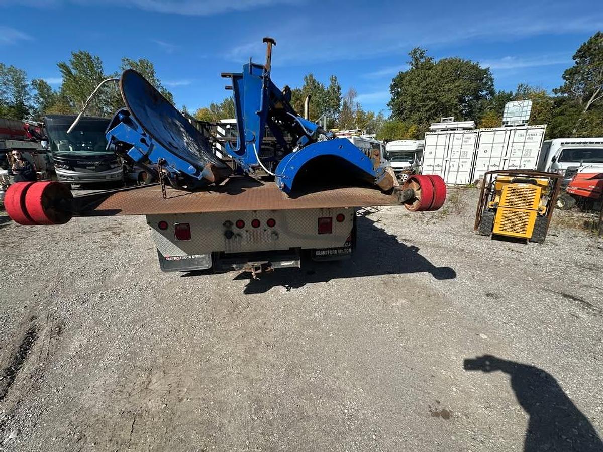 Used 2015 FREIGHTLINER M2 106 106 medium duty hook lift