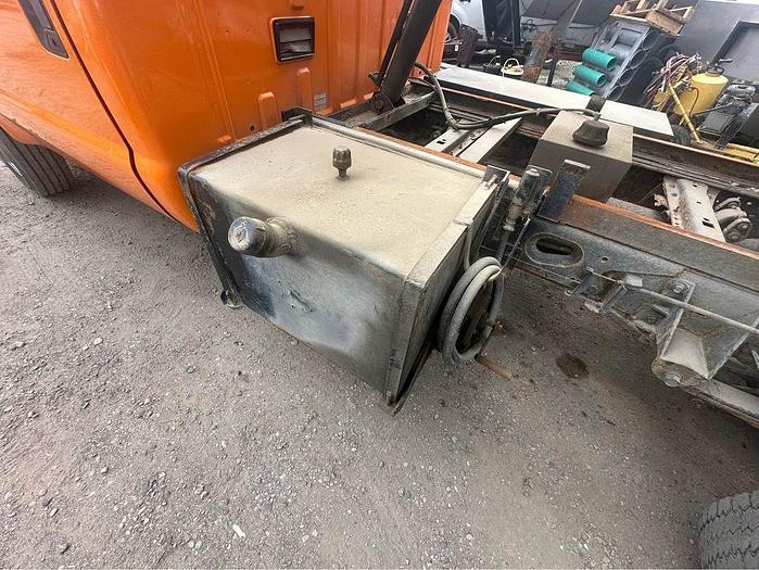 Used 2009 Ford F550 4X2 DUMP 11' DUMP