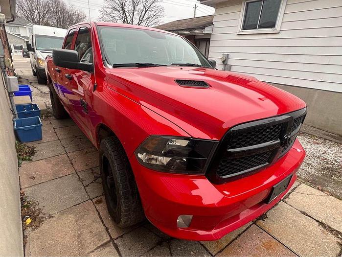 Used 2019 RAM 1500 CLASSIC SPORT WITH CUSTOM ELECTRIC RUNNING BOARDS,