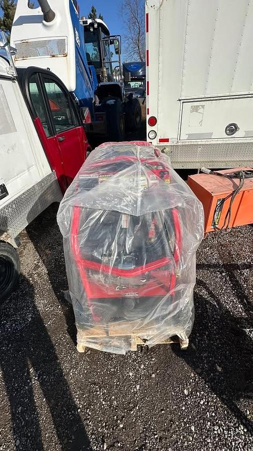 Used 2024 Magnum 4000 Series Hot Water Gas easy-kleen pressure wash system