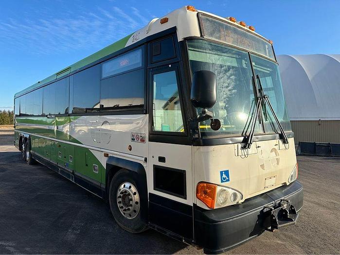 Used 2009 MCI Motor Coach Cummins Diesel