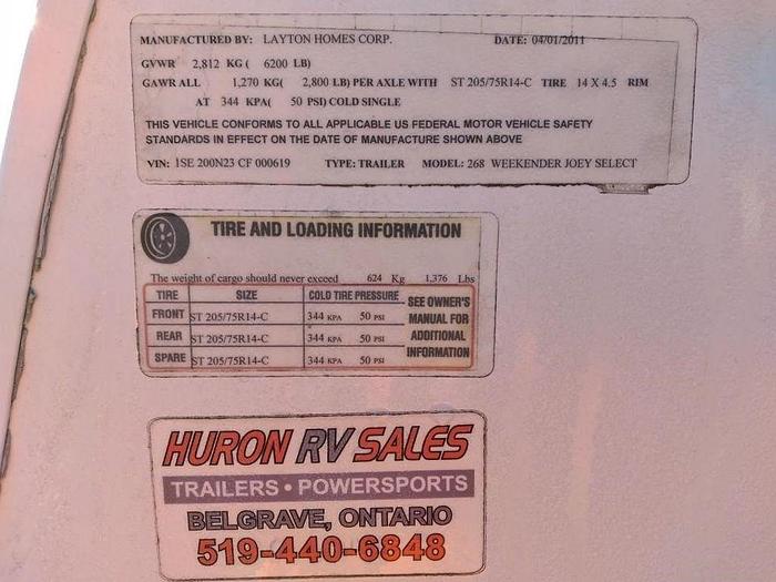 Used 2012 WEEKENDER 25' REAR BUNKS TRAVEL TRAILER $15,995.